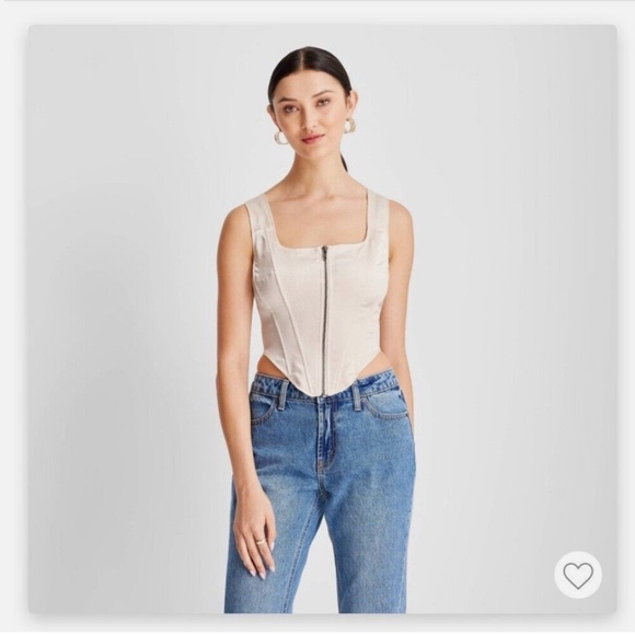 Satin corset top - Picture 2 of 9